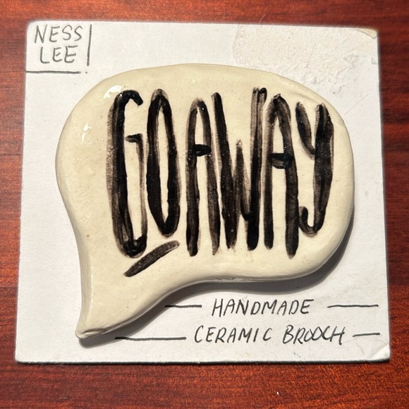 Ness Lee Jewelry - Handmade ceramic brooch by artist Ness Lee